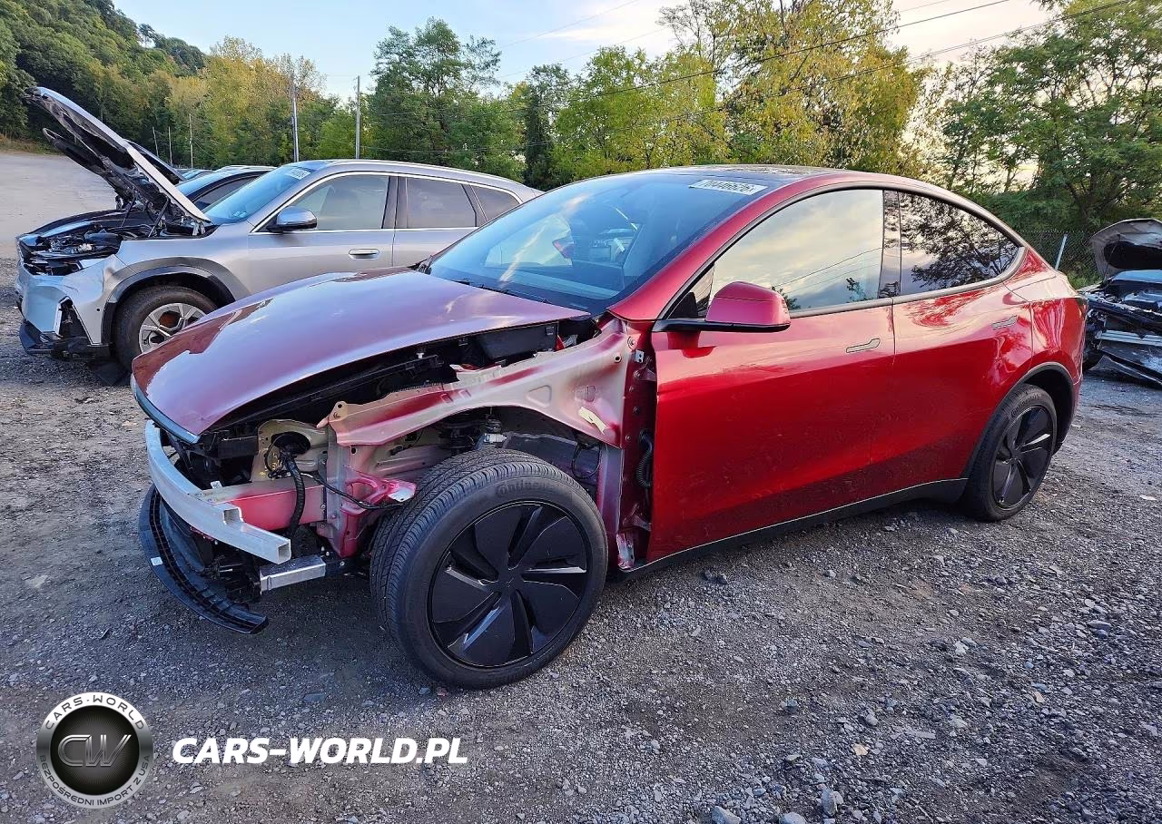 2026 Tesla Model Y VIN:7SAYGDEE6TF449136 - 1