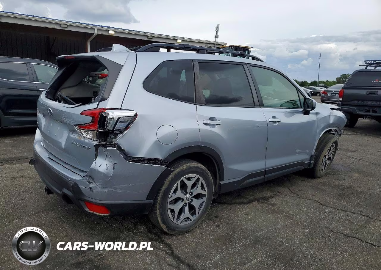 2021 Subaru Forester Premium VIN:JF2SKAFC8MH459828 - 3