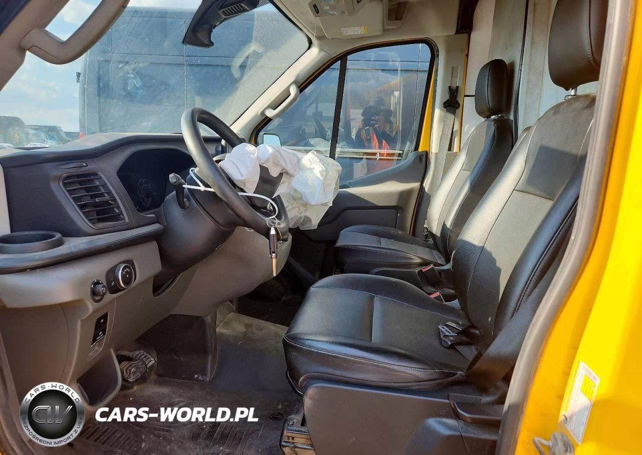 2023 Ford Transit T-250 Delivery Van VIN:1FTBR2X80PKA95048 - 7