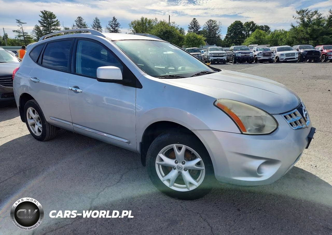 2011 Nissan Rogue S VIN:JN8AS5MV8BW670112 - 4