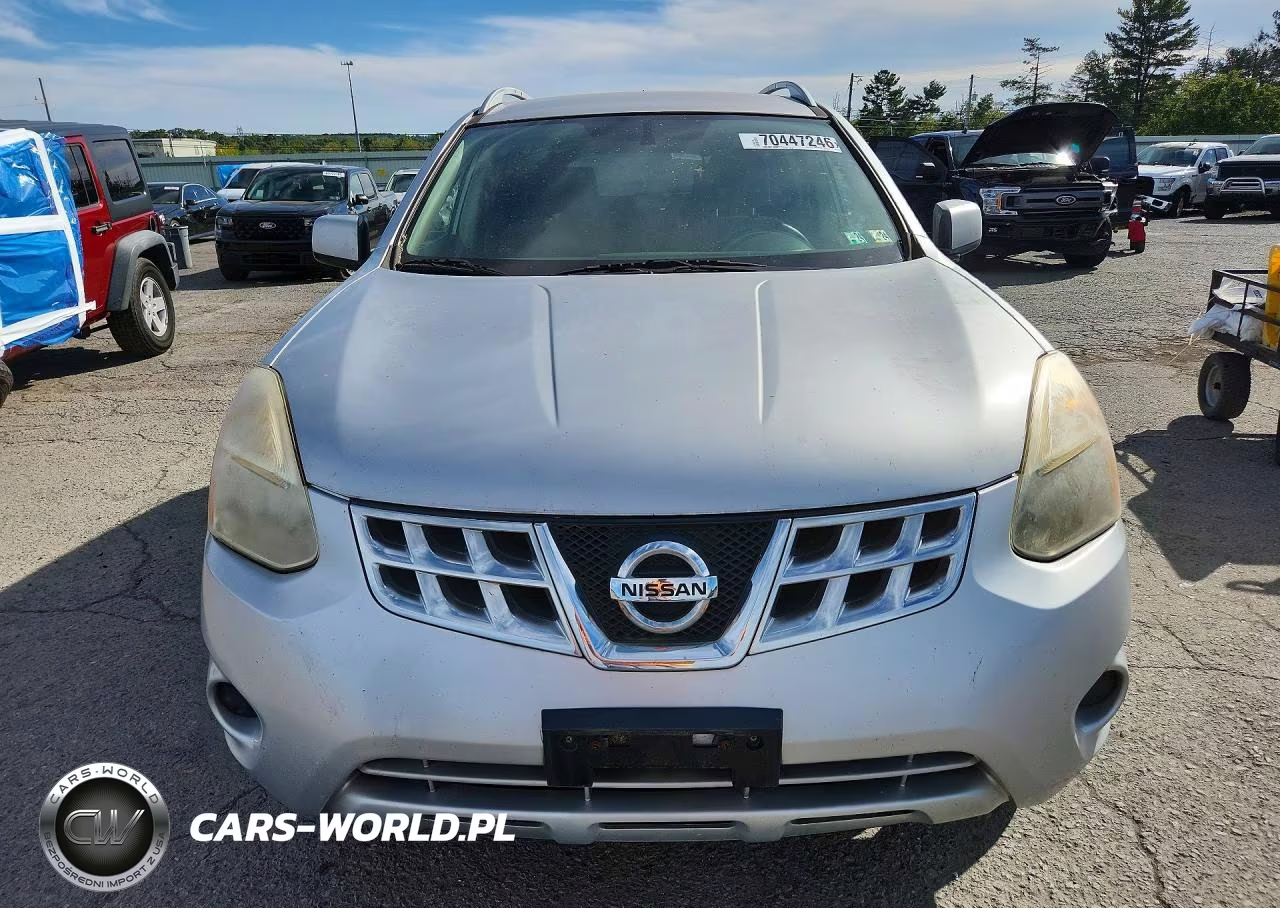 2011 Nissan Rogue S VIN:JN8AS5MV8BW670112 - 5