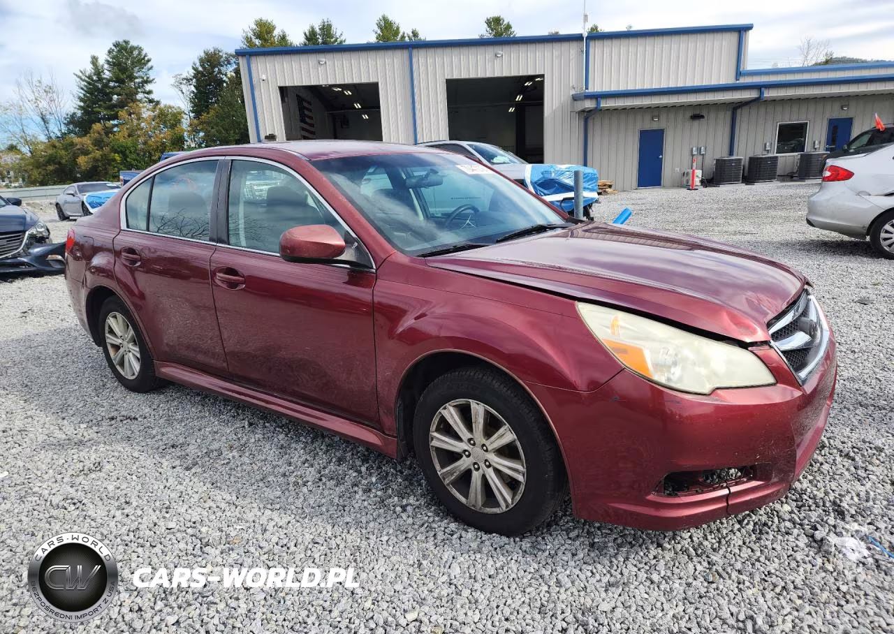 2010 Subaru Legacy 2.5I Premium VIN:4S3BMCC6XA3241725 - 4