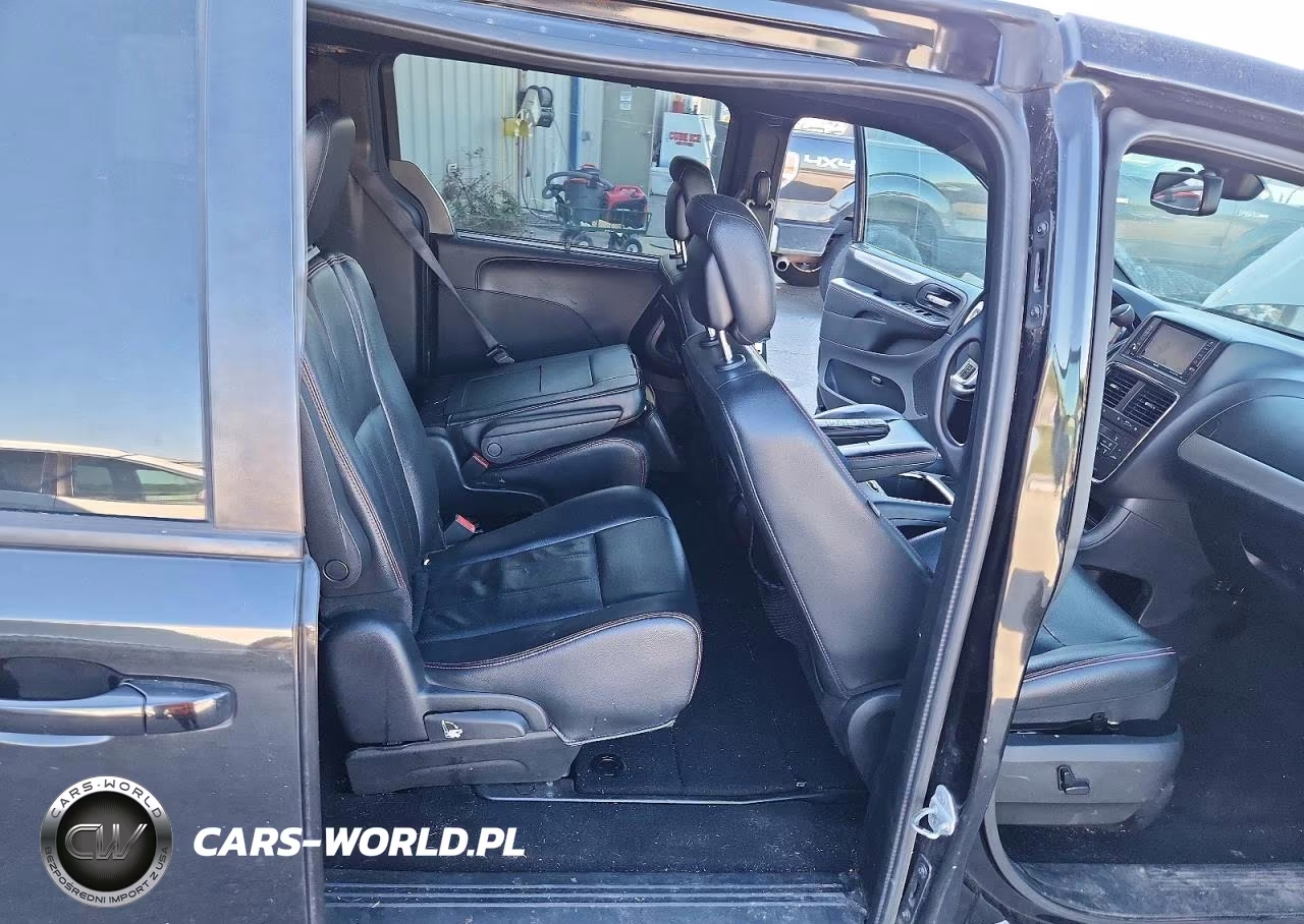 2019 Dodge Grand Caravan Gt VIN:2C4RDGEG1KR670370 - 11