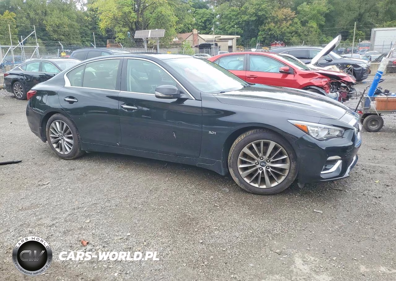 2018 Infiniti Q50 3.0T Luxe VIN:JN1EV7AP8JM350985 - 4