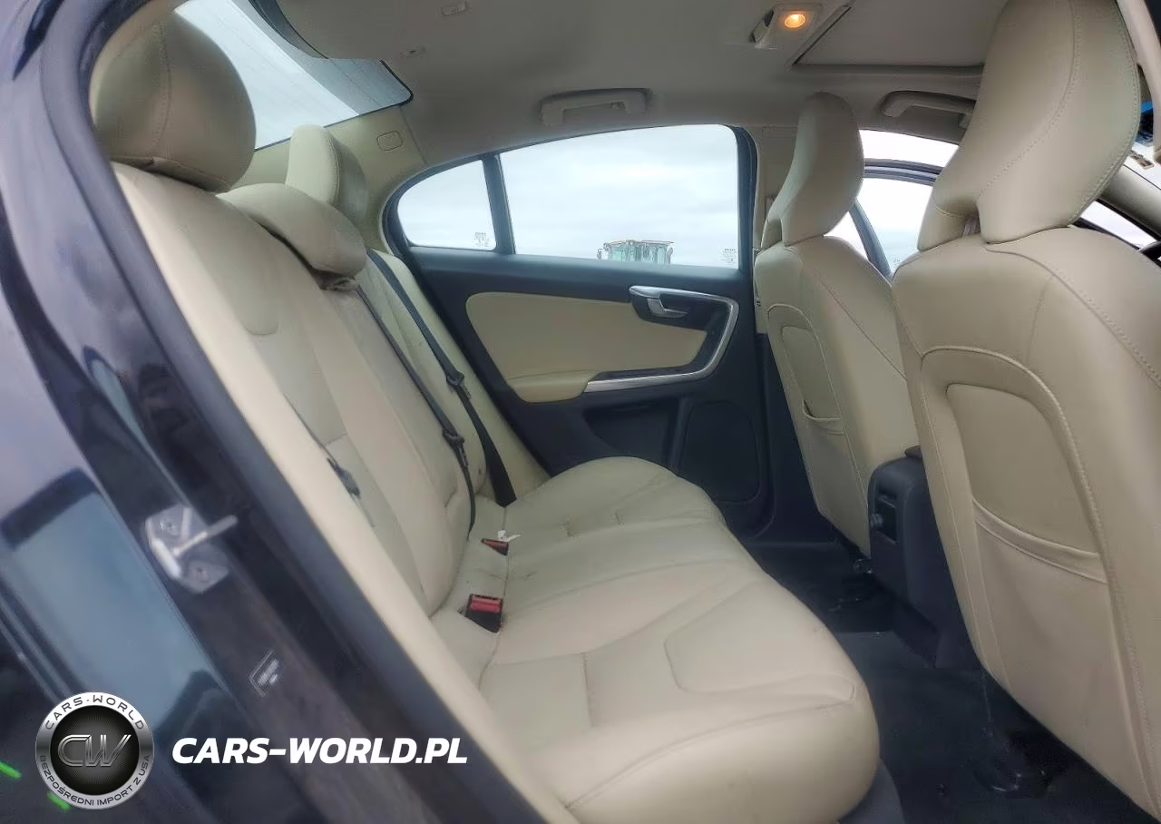 2017 Volvo S60 VIN:YV126MFL4H2423674 - 10