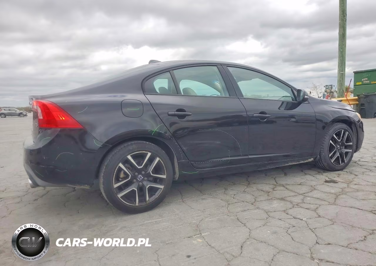 2017 Volvo S60 VIN:YV126MFL4H2423674 - 3