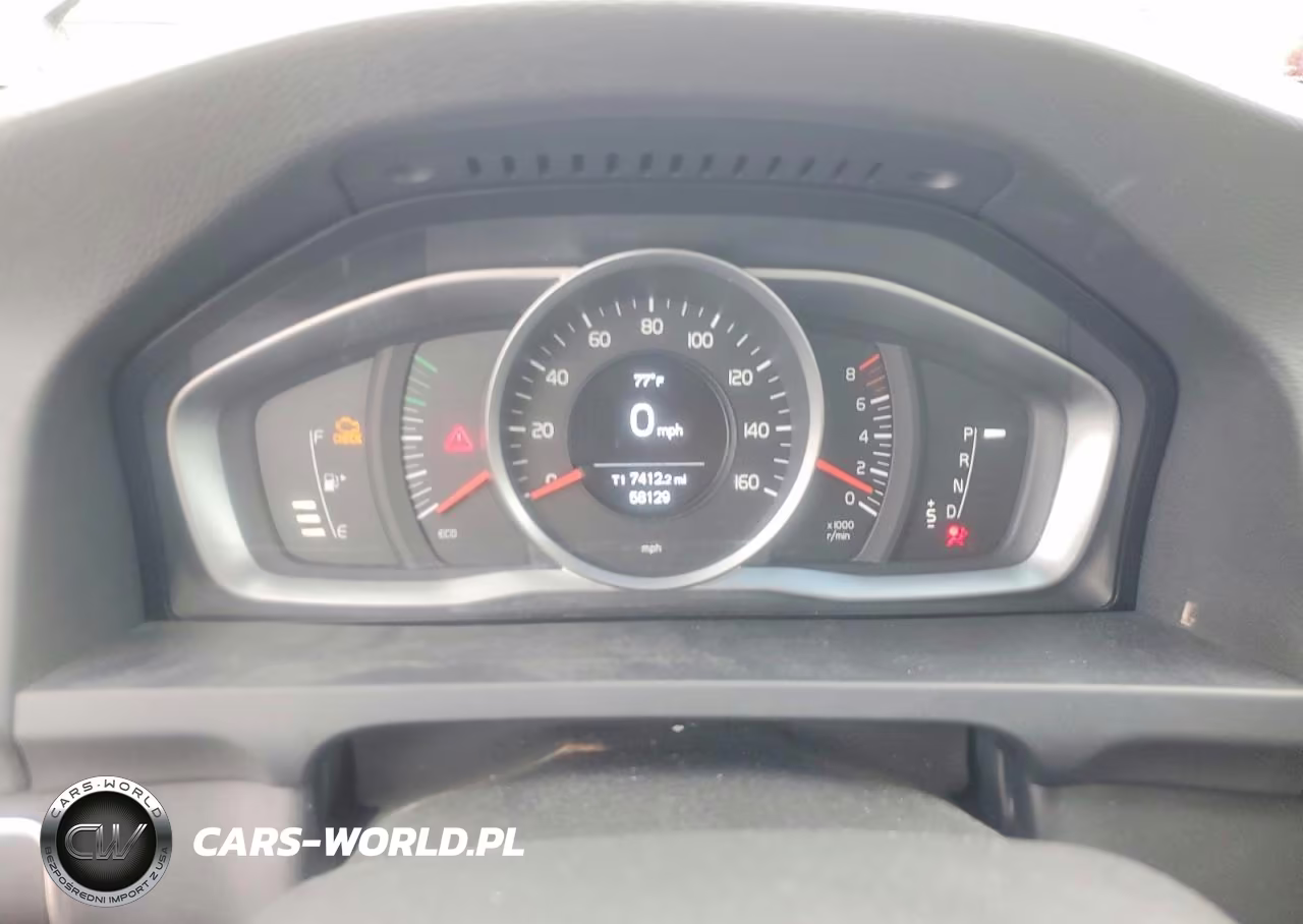 2017 Volvo S60 VIN:YV126MFL4H2423674 - 9