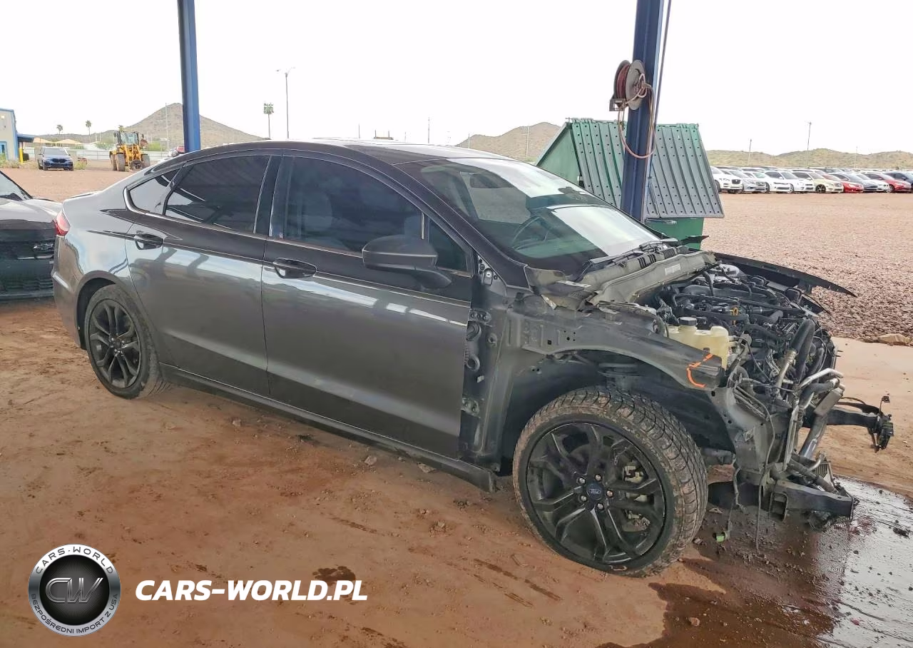 2019 Ford Fusion Se VIN:3FA6P0HD1KR232872 - 4