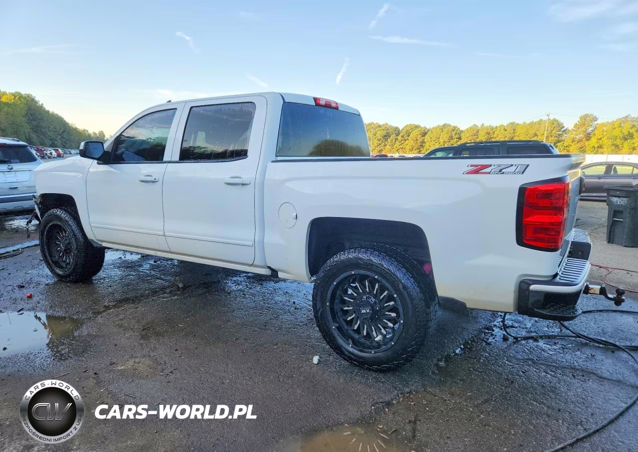 2018 Chevrolet Silverado K1500 Lt VIN:3GCUKREC0JG352690 - 2