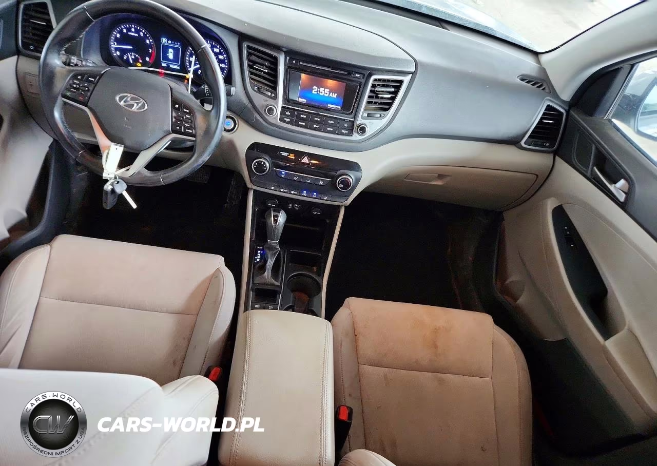 2017 Hyundai Tucson Sport VIN:KM8J3CA24HU590894 - 8
