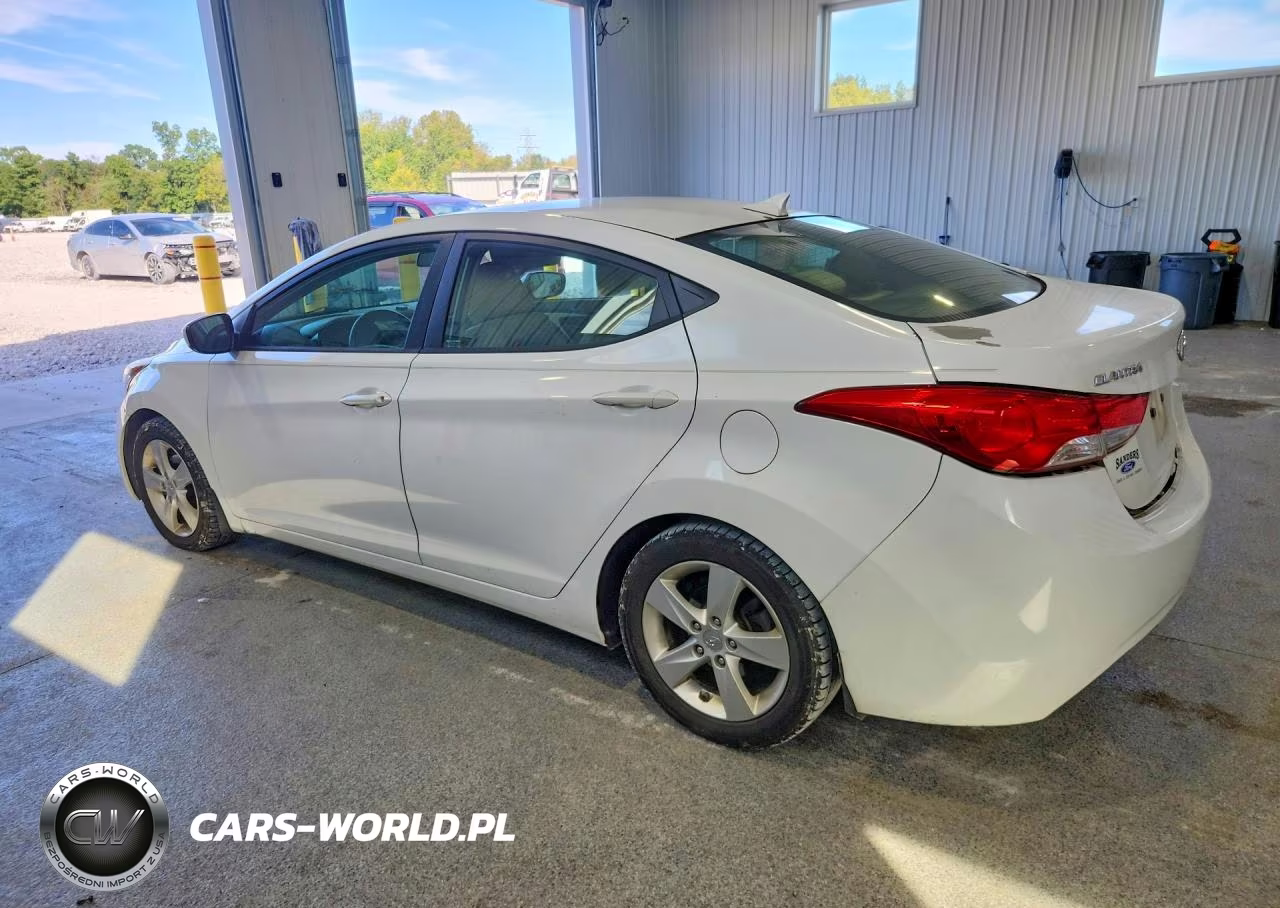 2013 Hyundai Elantra Gls VIN:5NPDH4AE1DH247922 - 2