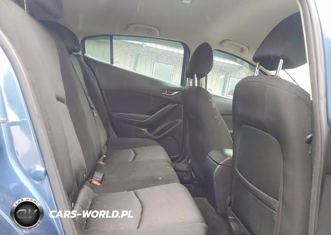 2018 Mazda 3 Sport VIN:3MZBN1K70JM206764 - 10