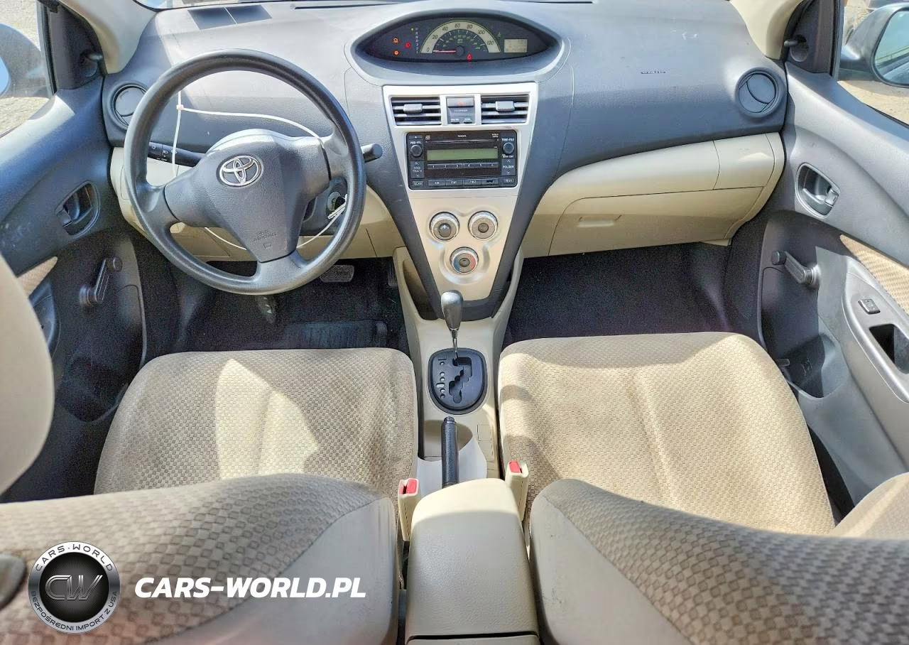 2007 Toyota Yaris Base VIN:JTDBT903671081007 - 8