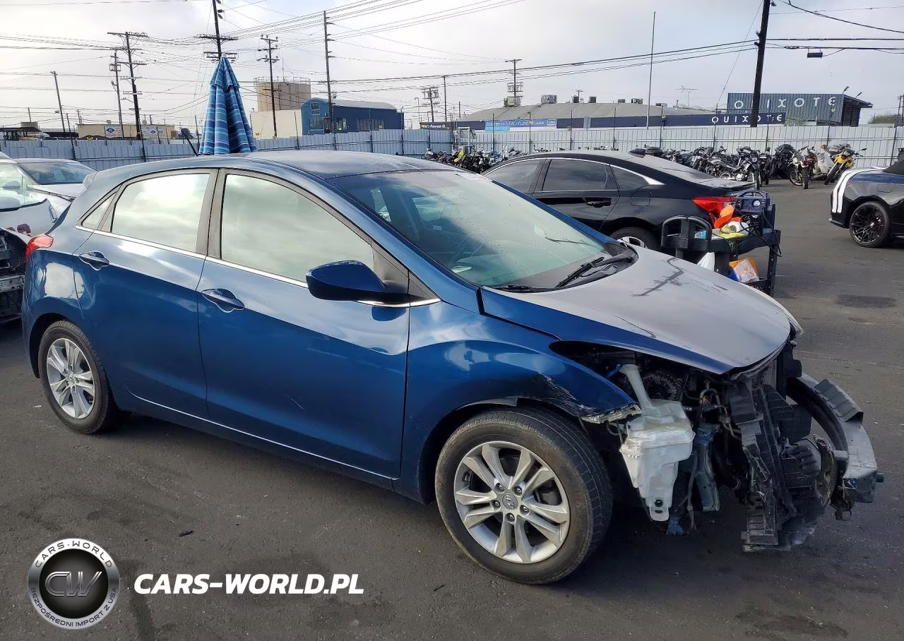2015 Hyundai Elantra Gt Base VIN:KMHD35LH1FU245233 - 4