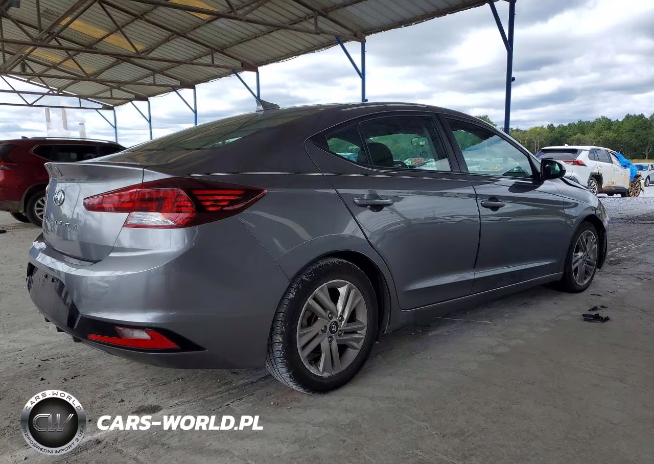 2020 Hyundai Elantra Sel VIN:5NPD84LF0LH531921 - 3