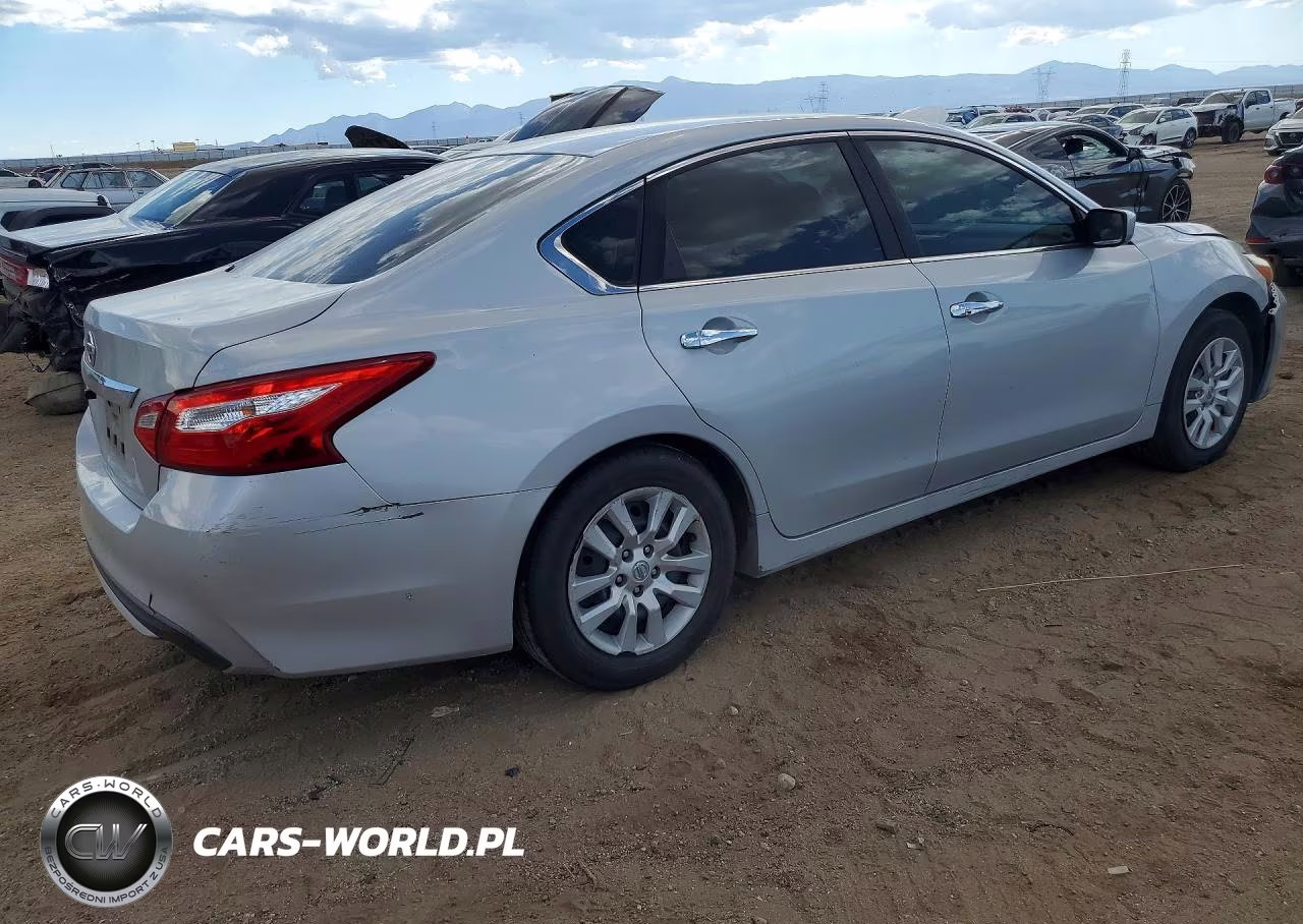 2017 Nissan Altima 2.5 S VIN:1N4AL3AP0HN317404 - 3