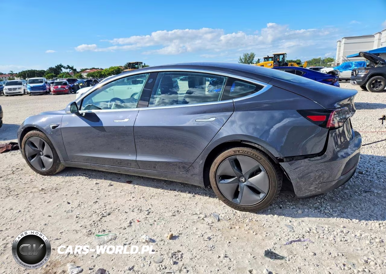 2018 Tesla Model 3 VIN:5YJ3E1EA5JF041538 - 2