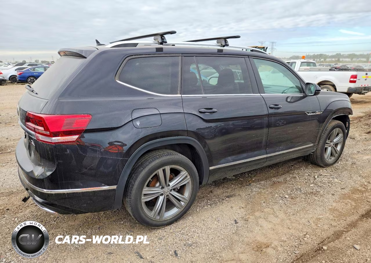 2018 Volkswagen Atlas Sel VIN:1V2RR2CA0JC567529 - 3
