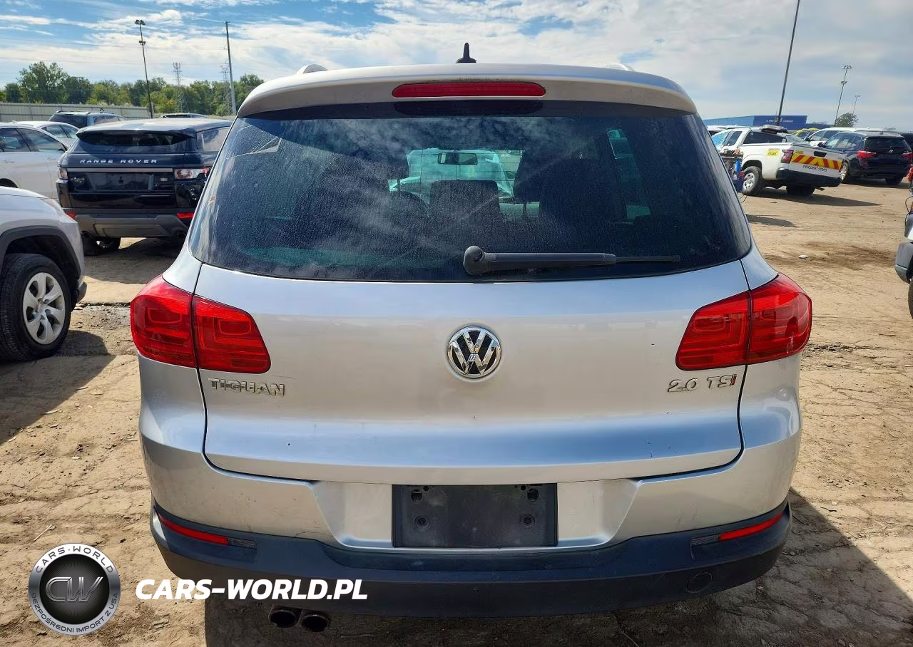 2015 Volkswagen Tiguan S VIN:WVGAV7AX0FW516497 - 6