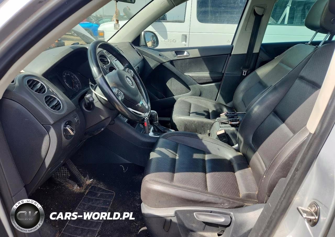 2015 Volkswagen Tiguan S VIN:WVGAV7AX0FW516497 - 7