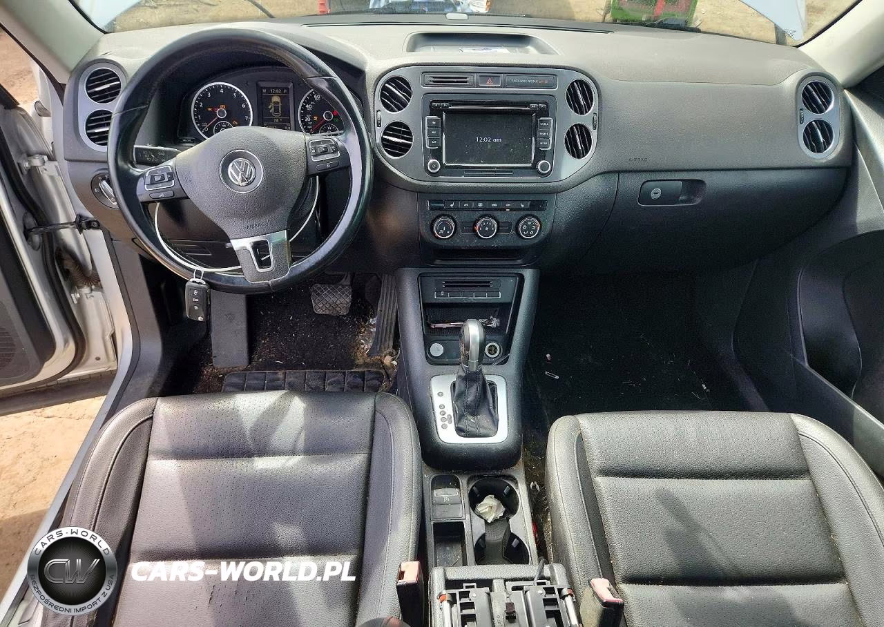 2015 Volkswagen Tiguan S VIN:WVGAV7AX0FW516497 - 8