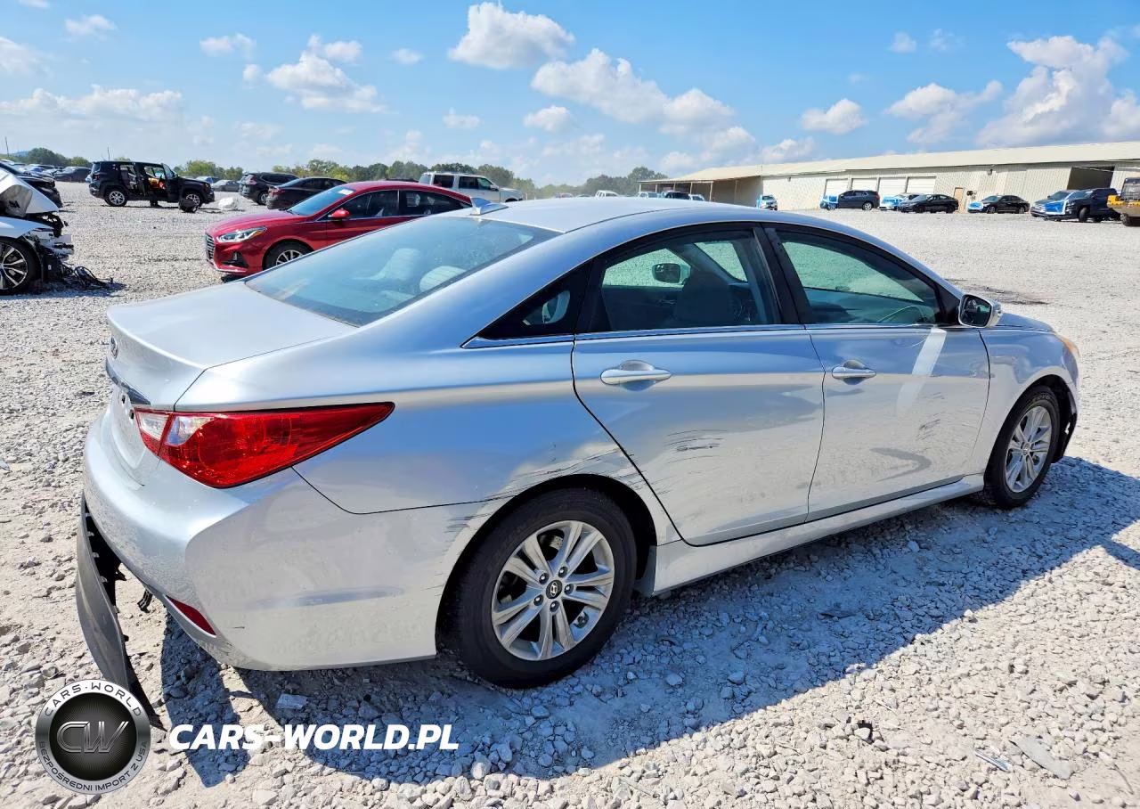 2014 Hyundai Sonata Gls VIN:5NPEB4AC3EH835410 - 3