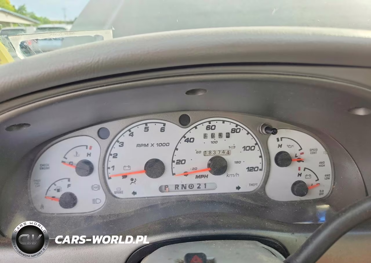 2003 Ford Explorer Sport Trac VIN:1FMZU77E33UA70722 - 9