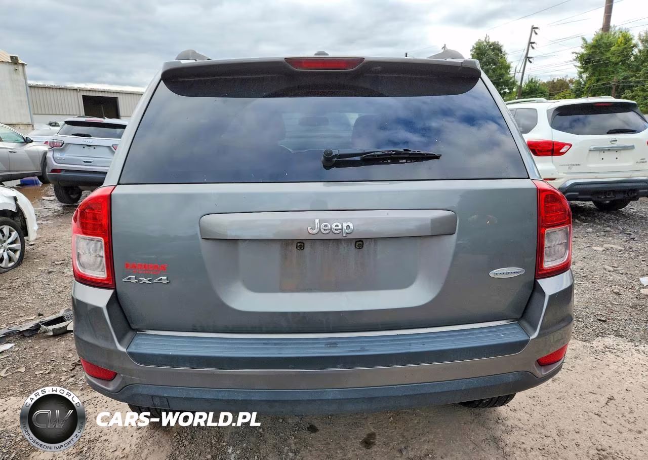 2012 Jeep Compass Latitude VIN:1C4NJDEB5CD514346 - 6