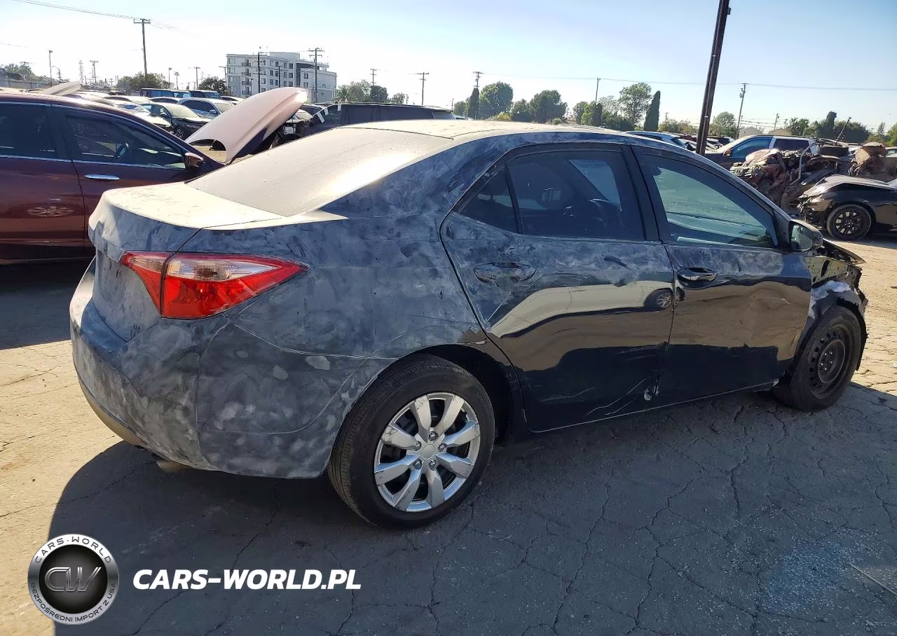 2019 Toyota Corolla Le VIN:2T1BURHE5KC209468 - 3
