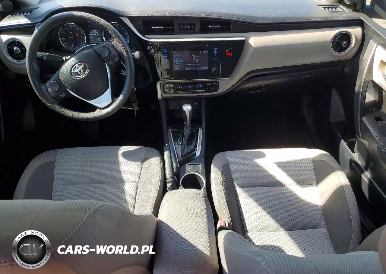 2019 Toyota Corolla Le VIN:2T1BURHE5KC209468 - 8