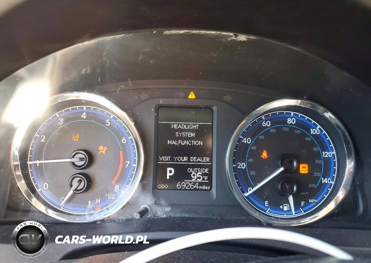 2019 Toyota Corolla Le VIN:2T1BURHE5KC209468 - 9