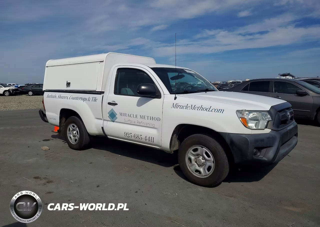 2014 Toyota Tacoma VIN:5TFNX4CN3EX034058 - 4