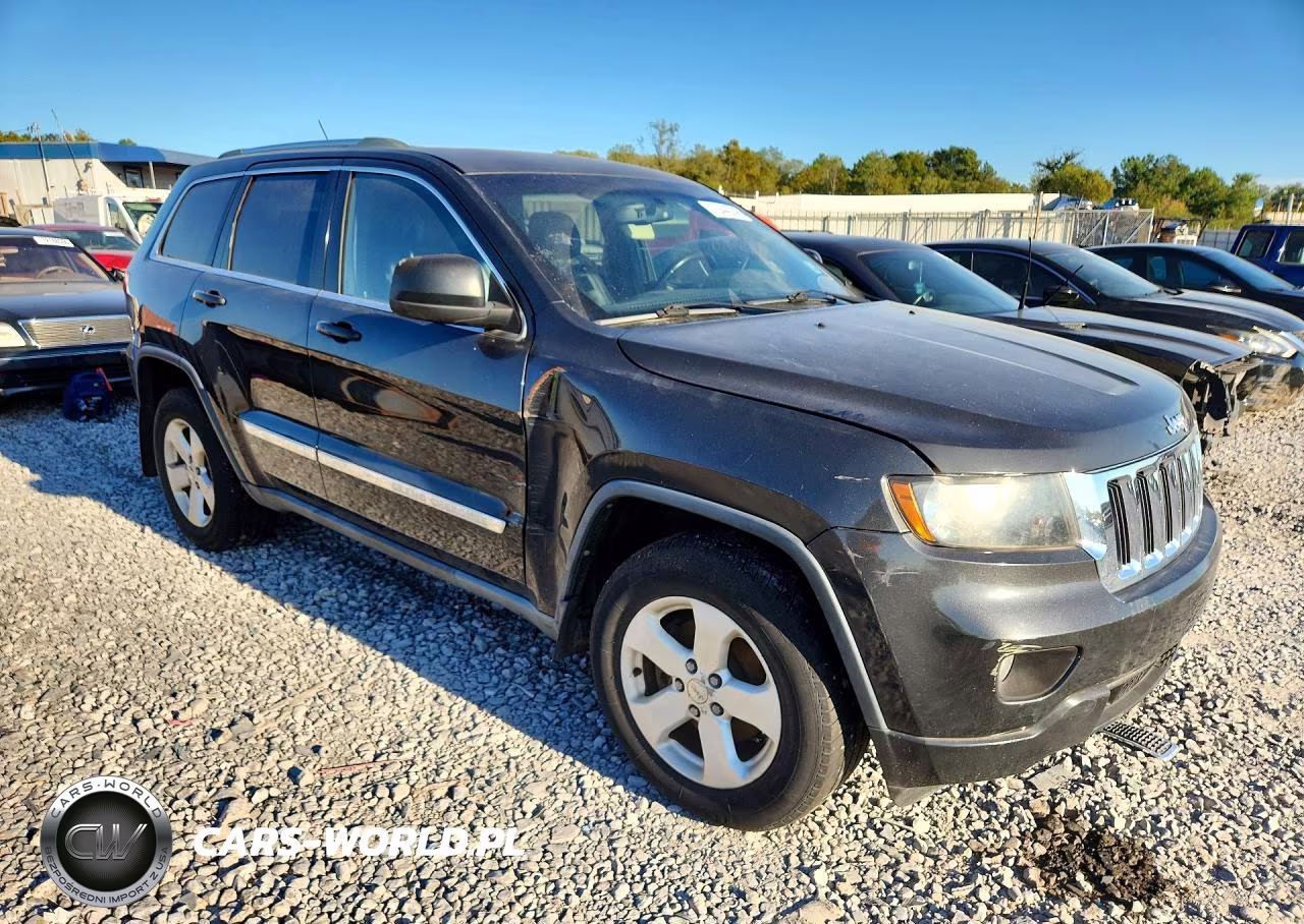 2011 Jeep Grand Cherokee Laredo VIN:1J4RR4GGXBC543715 - 4