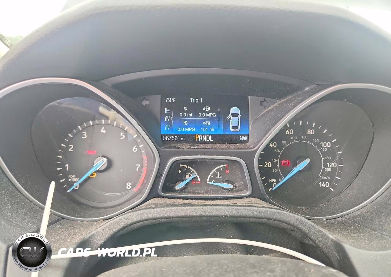 2015 Ford Focus Se VIN:1FADP3K27FL252063 - 9
