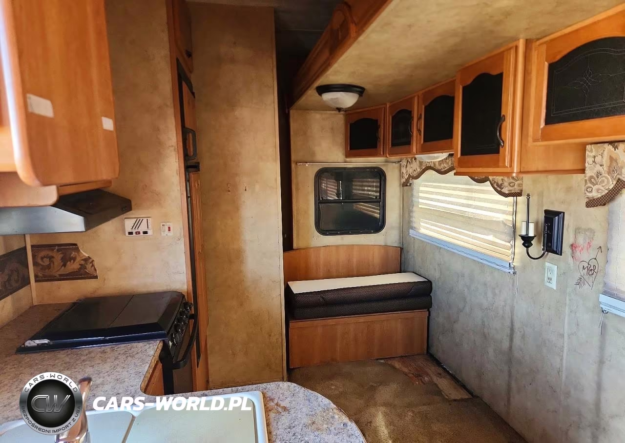 2008 Keystone Trailer VIN:4YDF345228M731193 - 6