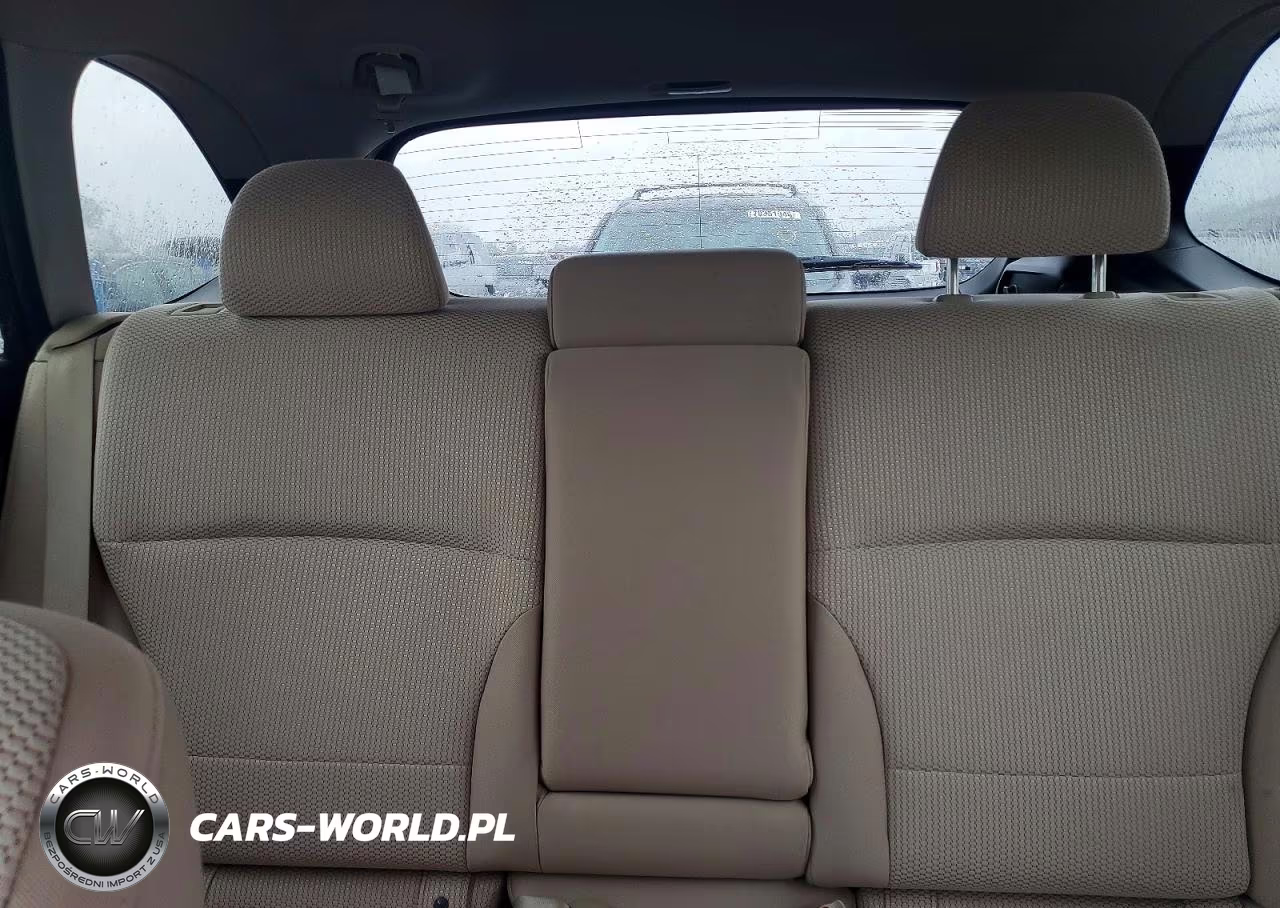2015 Subaru Outback 2.5I Premium VIN:4S4BSBCCXF3355443 - 10
