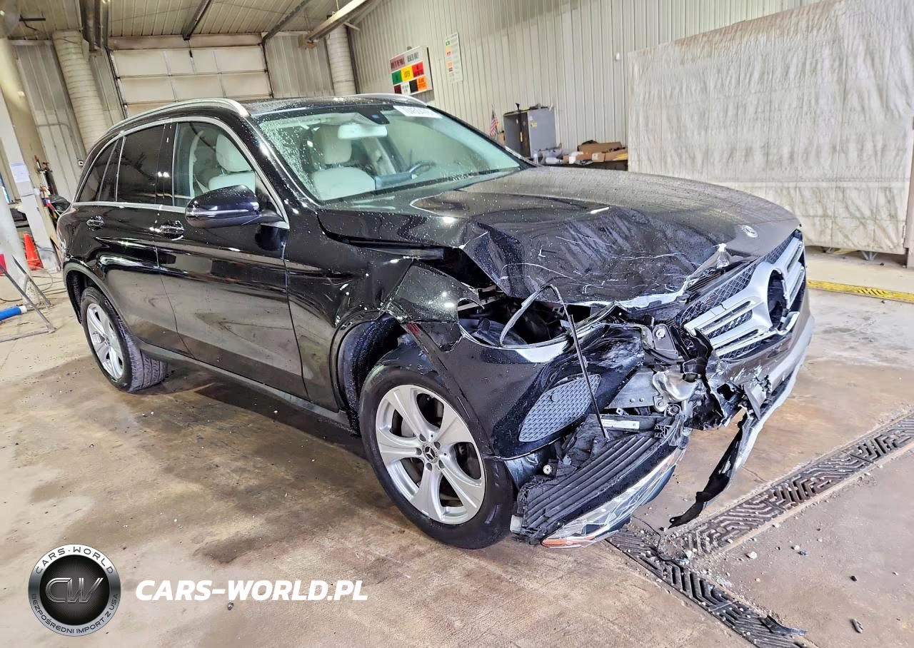 2018 Mercedes-Benz Glc 300 4Matic VIN:WDC0G4KB8JV028256 - 4