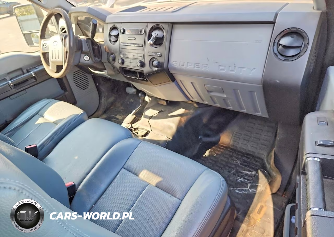 2015 Ford F350 Super Duty VIN:1FTBF3B65FEC39775 - 8