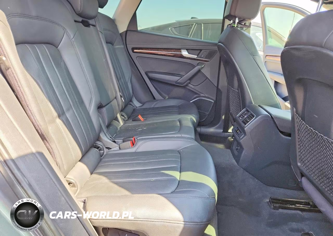 2018 Audi Q5 Premium Plus VIN:WA1BNAFY5J2023061 - 10