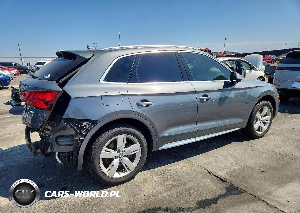 2018 Audi Q5 Premium Plus VIN:WA1BNAFY5J2023061 - 3