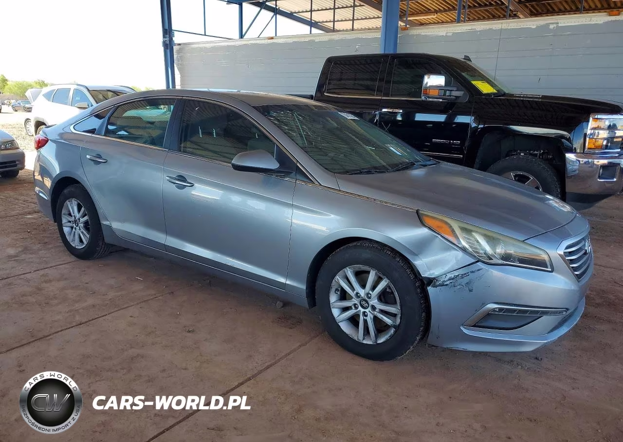 2015 Hyundai Sonata Se VIN:5NPE24AF1FH066286 - 4