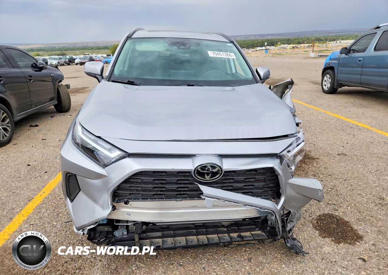 2022 Toyota Rav4 Xle VIN:2T3P1RFV9NC302880 - 5