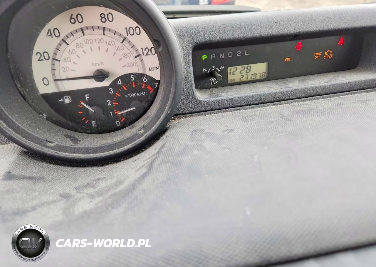 2005 Scion Xb Base VIN:JTLKT324X50197952 - 9