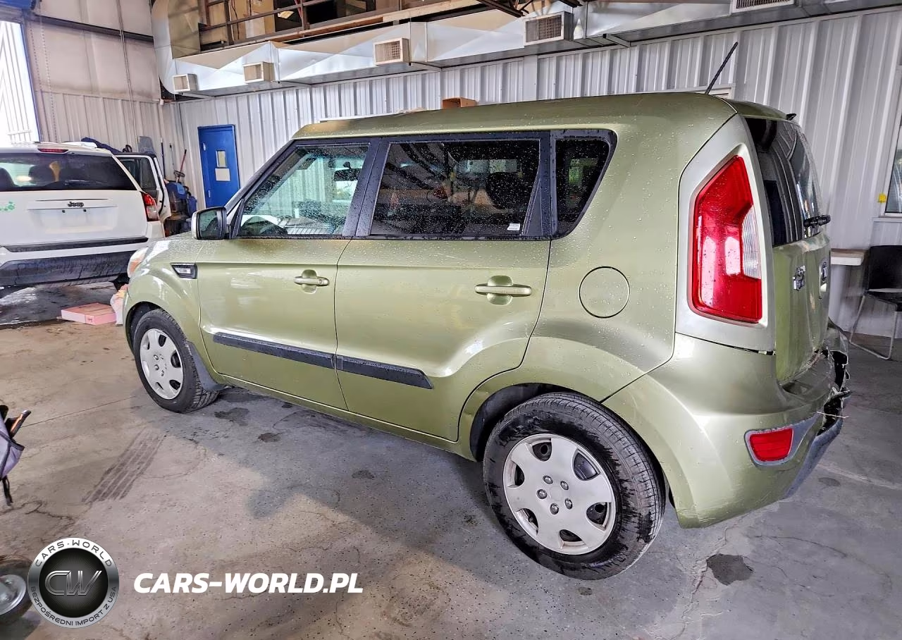 2013 Kia Soul Base VIN:KNDJT2A58D7553865 - 2