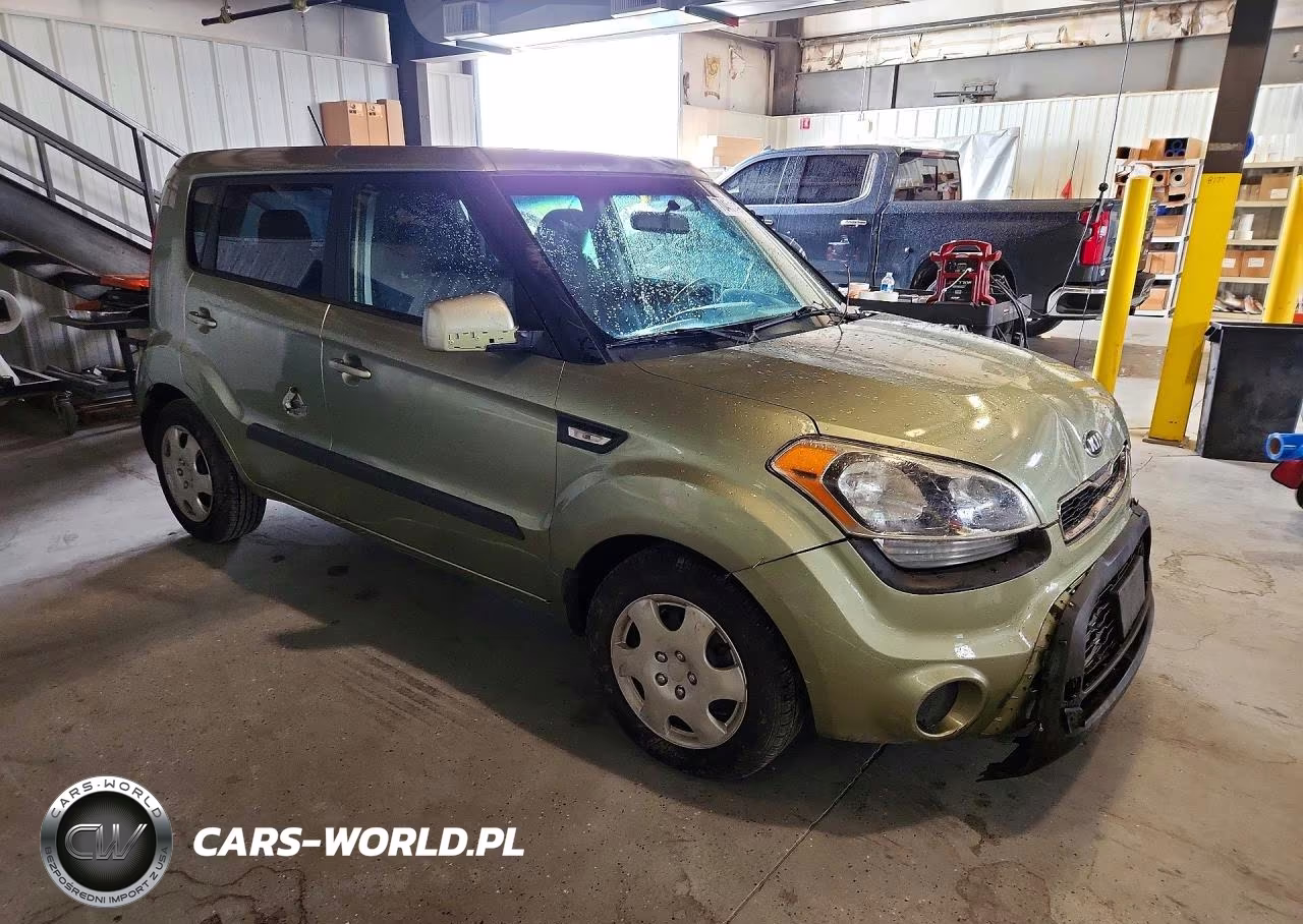 2013 Kia Soul Base VIN:KNDJT2A58D7553865 - 4
