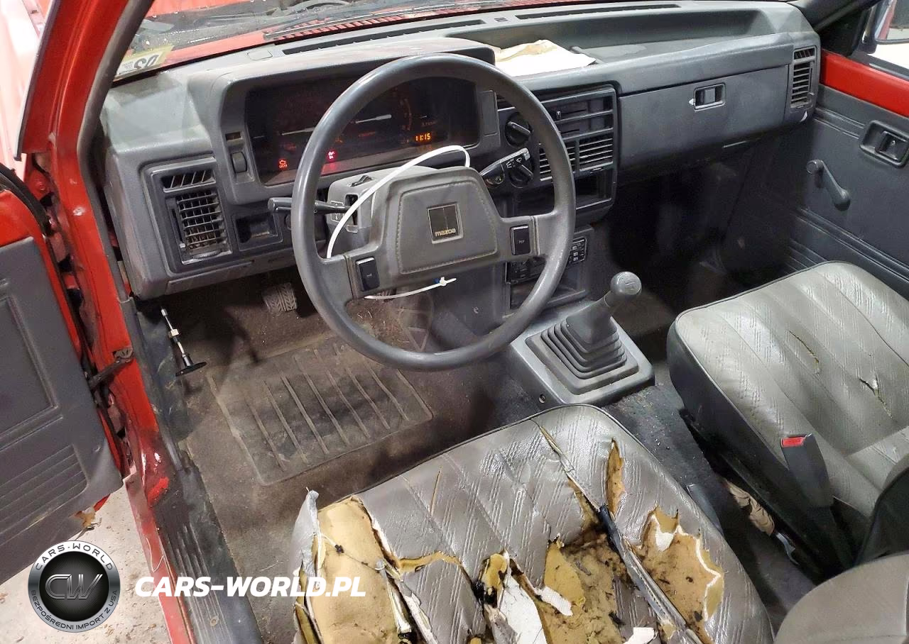 1990 Mazda B2200 Cab Plus VIN:JM2UF3231L0883499 - 8