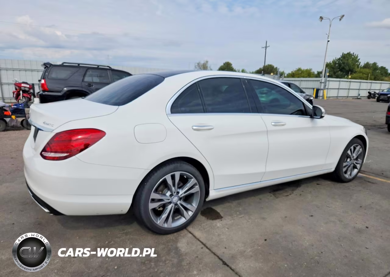 2016 Mercedes-Benz C 300 4Matic VIN:55SWF4KB3GU096974 - 3
