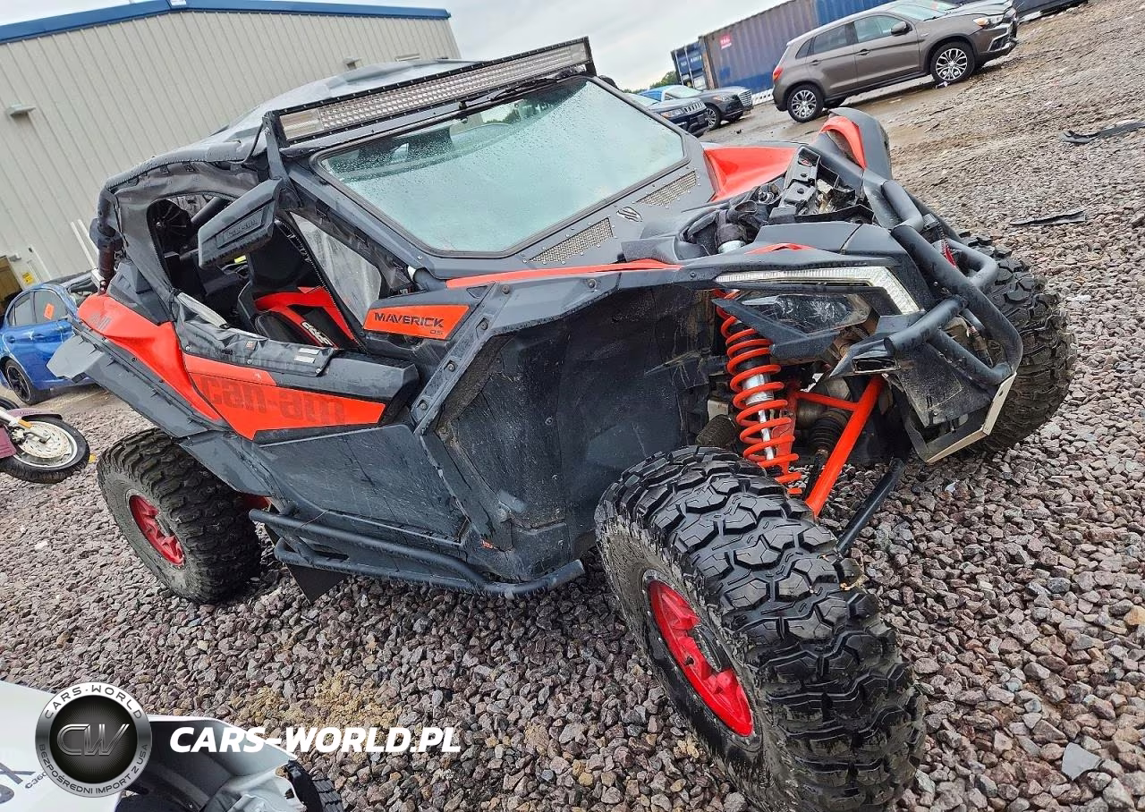 2021 Can-Am Maverick X3 Utility Vehicle VIN:3JBVGAY47MK001999 - 1
