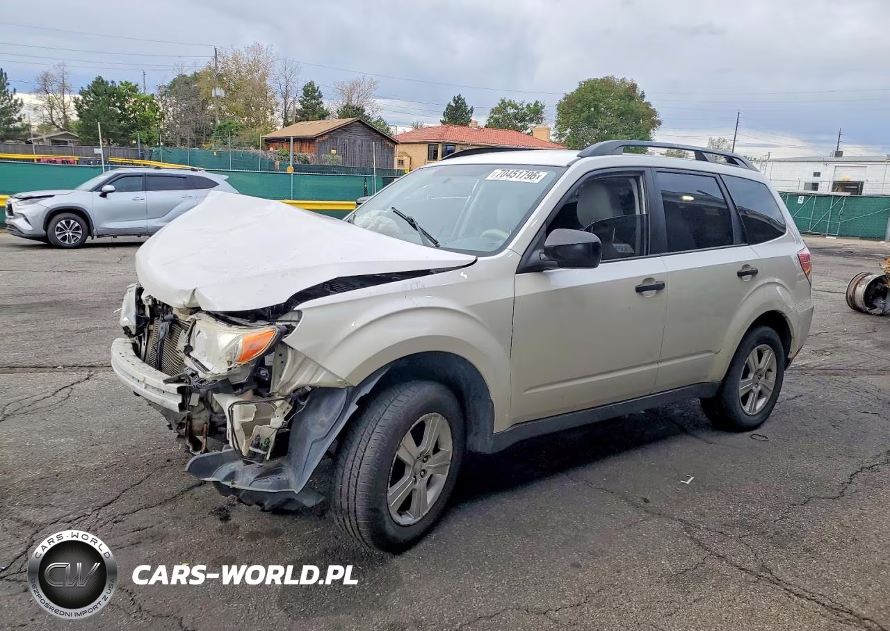 2011 Subaru Forester 2.5X VIN:JF2SHABC0BH758523 - 1