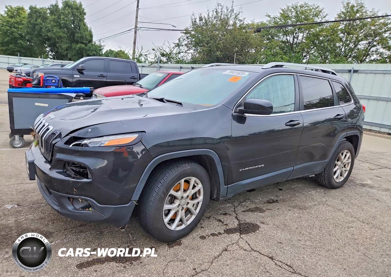 2016 Jeep Cherokee Latitude VIN:1C4PJMCB7GW145009 - 1